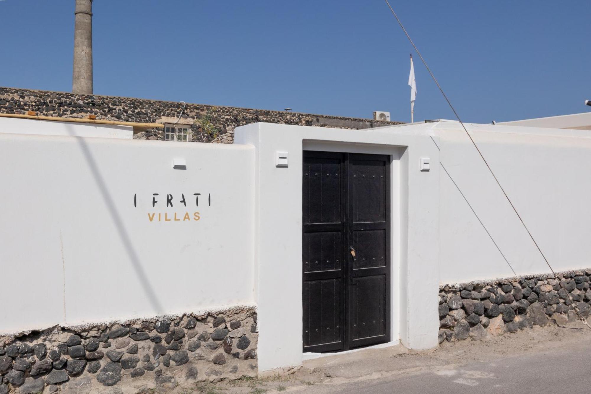 Frati Villas Beachfront 페리볼로스 외부 사진